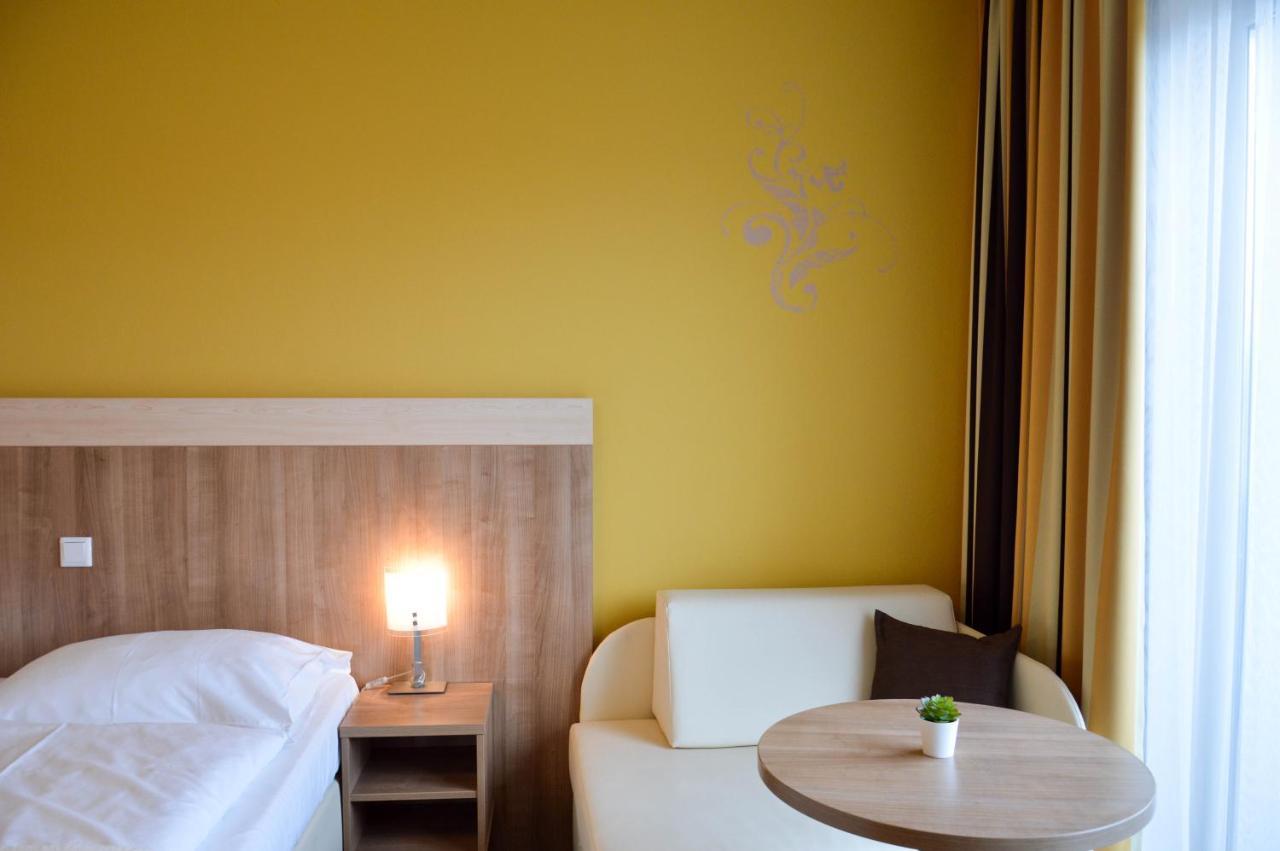 Hotel Roemerhof Tulln An Der Donau Extérieur photo